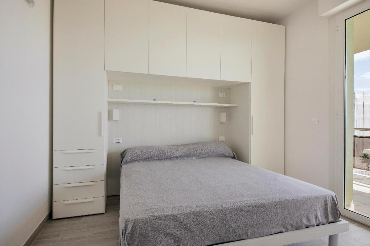 Residence Brezza Di Mare San Benedetto del Tronto Exterior photo