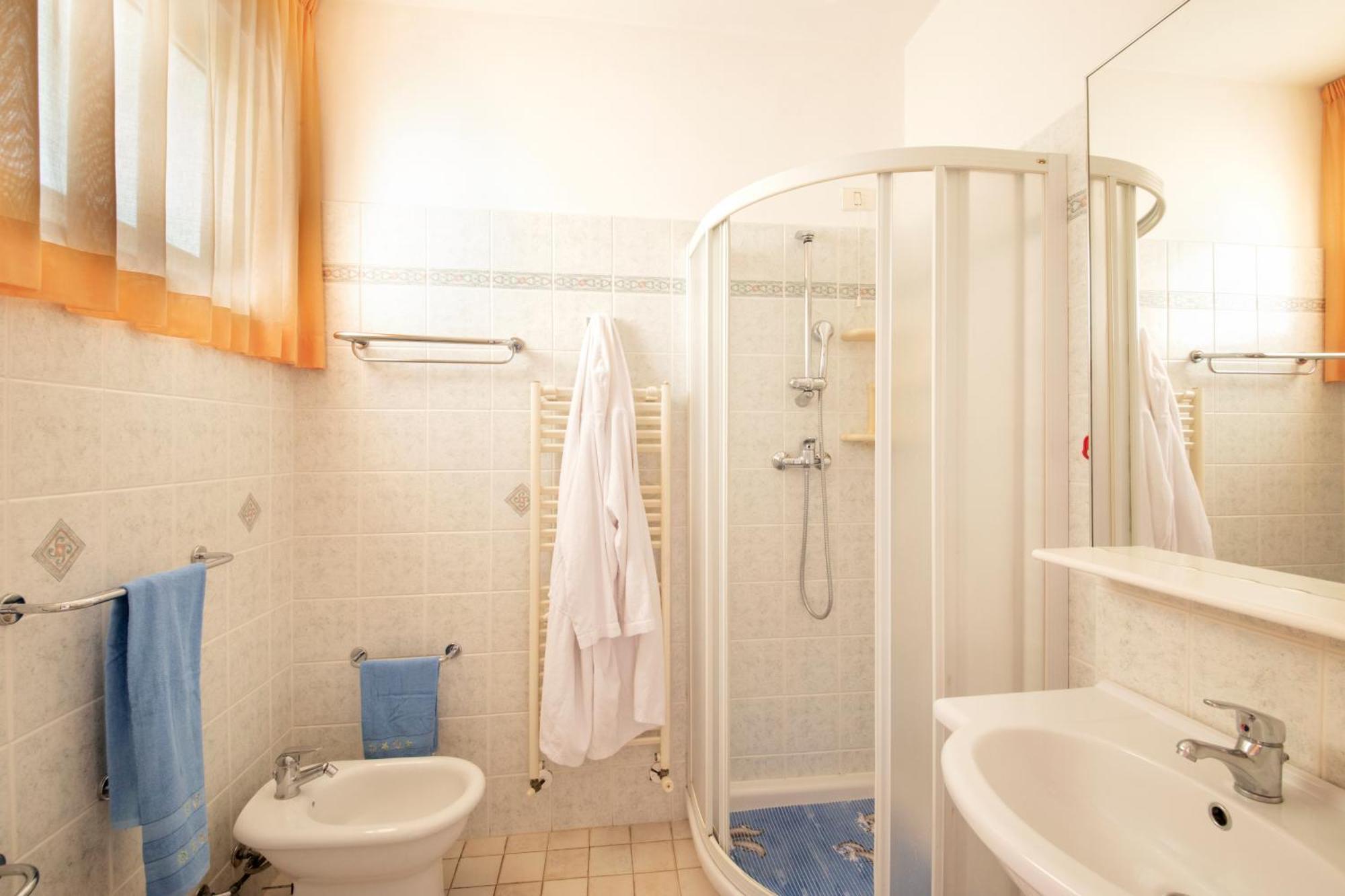 Residence Brezza Di Mare San Benedetto del Tronto Exterior photo